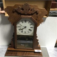 Vintage mantel clock