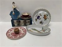 Royal Worcester & English Porcelain