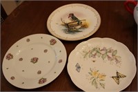 Lot of 2 plates