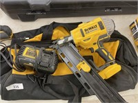 DEWALT FRAMING NAILER - CORDLESS