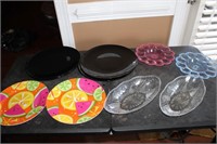 6 Chargers, plastic ware eggplates, plates
