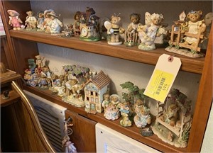 Contents of Shelves: Assorted Cherished Teddies