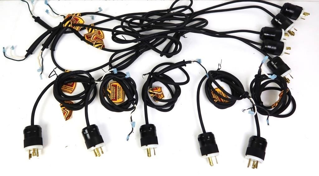 (10) DEWALT POWER CORDS