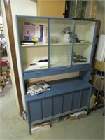 blue cabinet & all items in it