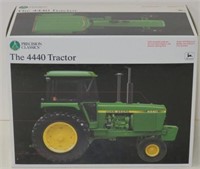 Ertl JD 4440 Tractor Precision #17