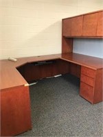 Large Wooden Office Desk w/Back Hutch
