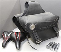 Pair leather motorcycle saddlebags and