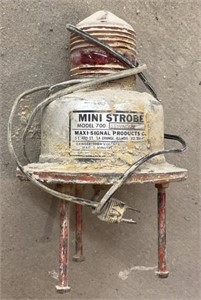 Mini Strobe Model 700 Signal Light