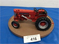 Ertl JD 430 Tractor (red), WF, no box, 1/16 scale