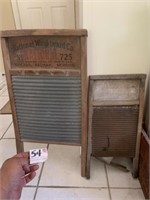 2 Washboards