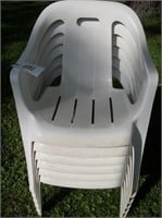 Plastic Lawn Chair (Sold Times 6 Chairs)