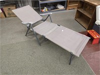 Folding Lounge Chair