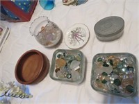 VASES, STONES, SMALL SAUCER, WOOD BOWL