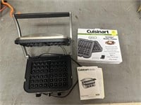 CUISINART 5N1 GRIDDLE W/EXTRA WAFFLE PLATES