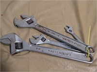 Adjustabe wrenches