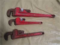 Pipe wrench