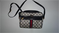 Used Gucci Shoulder Bag 68.02.004