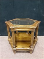 Wooden End Table W/Stained Glass Top 19"x19"x22"