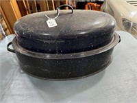 VINTAGE SAVOY ROASTING PAN