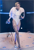 Autograph COA Miley Cyrus Photo