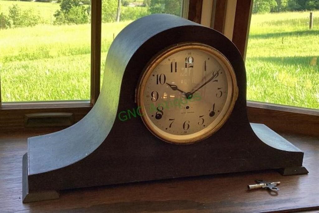 Very nice Seth Thomas mantle clock with key wood