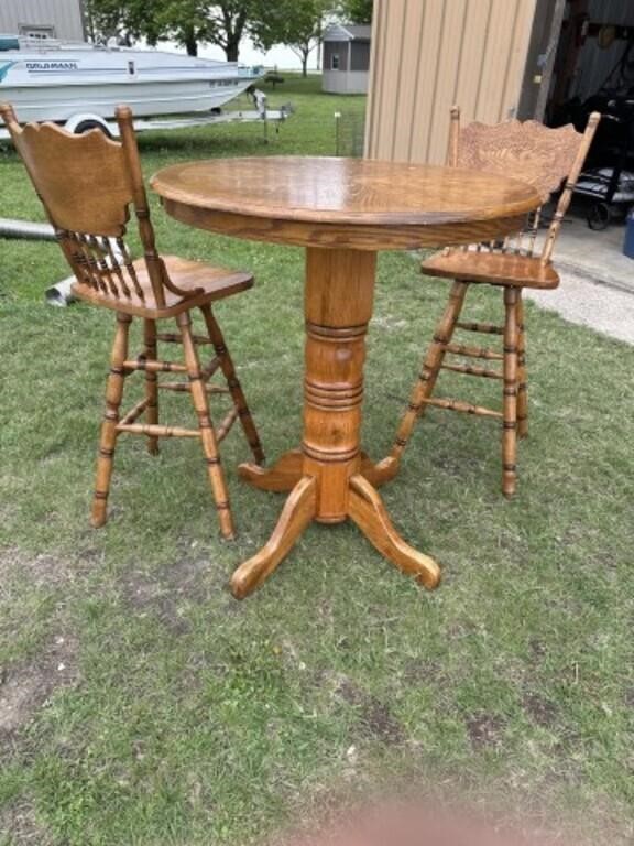Oak pub table and chairs