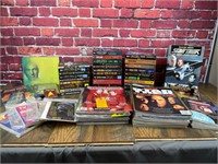 Apprx. 100+ Star Trek: Books, Cards, Magazines etc