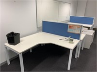 4 White Timber Top L Shaped Work Stations