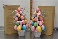 2 Easter trees