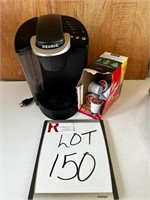 Keurig & Pods (sold as a lot)