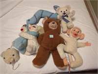 Vintage stuffed animals w Snuggles