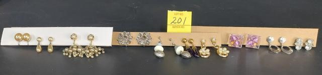 (10) Pairs of Earrings Screw Back