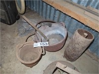 3 Smelting Pots & Qty of Lead