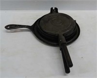 Griswold No.7 Cast Iron Waffle Maker