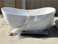Fabulous 6 foot fiberglass tub