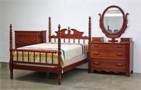 3 Piece Davis Cabinet Co. Bedroom Suite