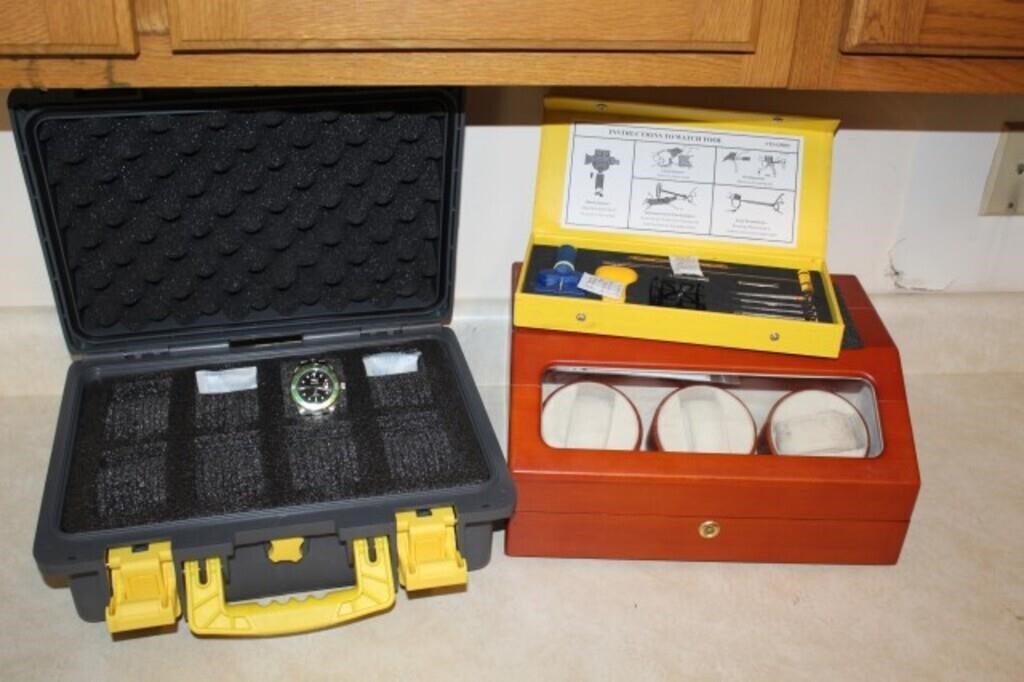 Watch Winder and Watches Cases Lot