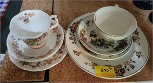7 PCS. ROYAL DOULTON AND WEDGEWOOD CUPS