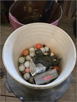 Bucket of golf balls