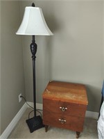 NIGHT TABLE & STANDING LAMP