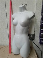 Plastic hanging mannequin bust