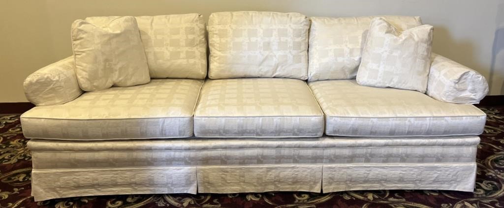 Henredon 3 Cushion Sofa Couch Like NEW