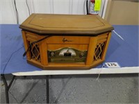 Emerson Radio/Record/CD Player