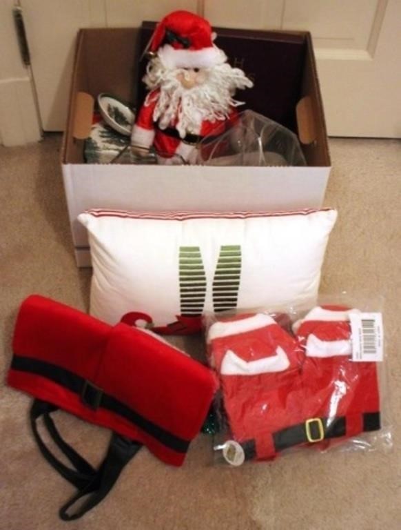 Box Lot of Assorted Christmas Items