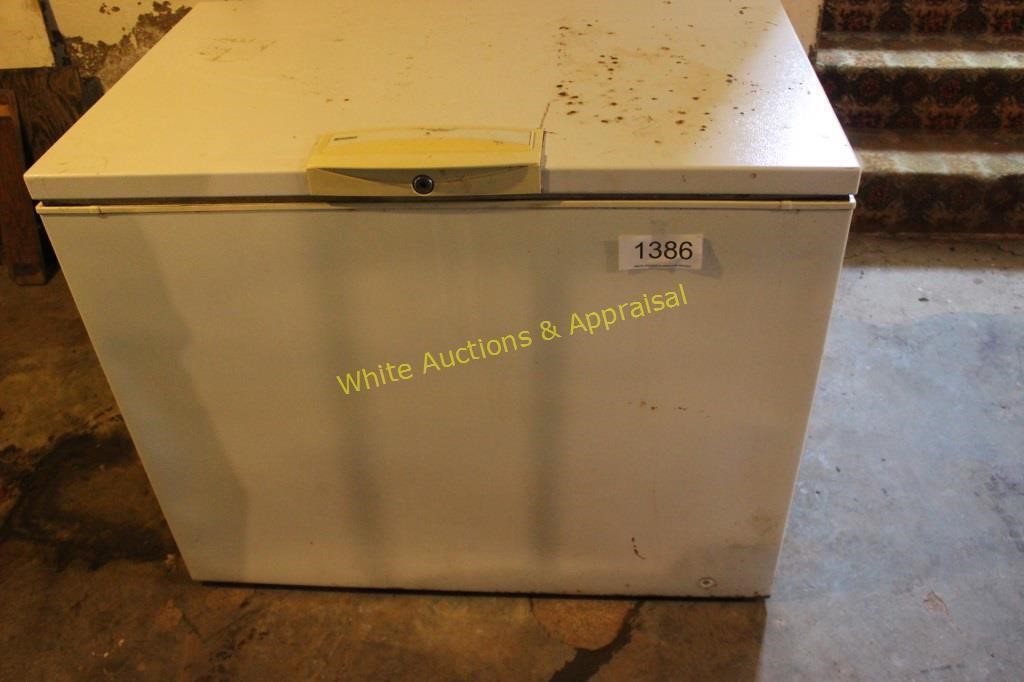 Sears Kenmore Chest Freezer