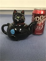 Redware Black Cat Tea Pot