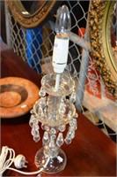 Vintage drop crystal table lamp