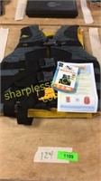 Stearns life vest-s/m