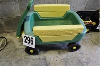 Plastic John Deere Child's Cart (B3)