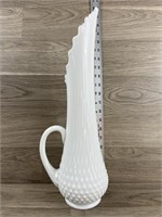 Fenton Vase w/ Handle